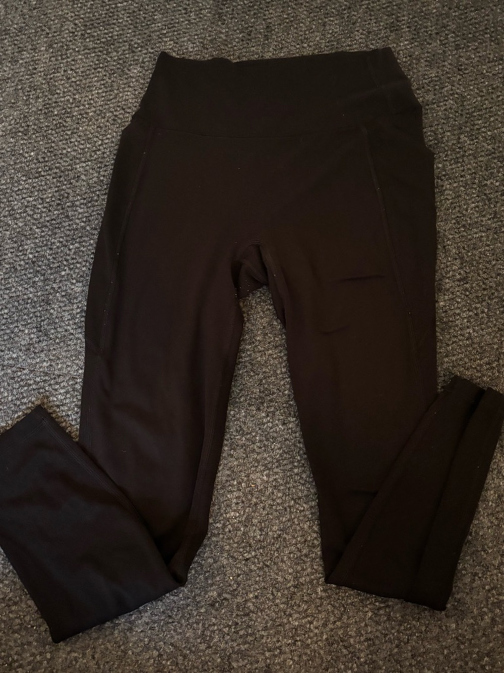 Uniqlo Black Athletic Leggings